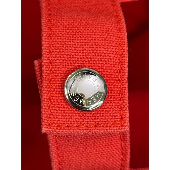 Hermes Bain Zip Tote Large Red Canvas Bag w Attached Interior Pouch Riri Zip - Picture 3 of 16